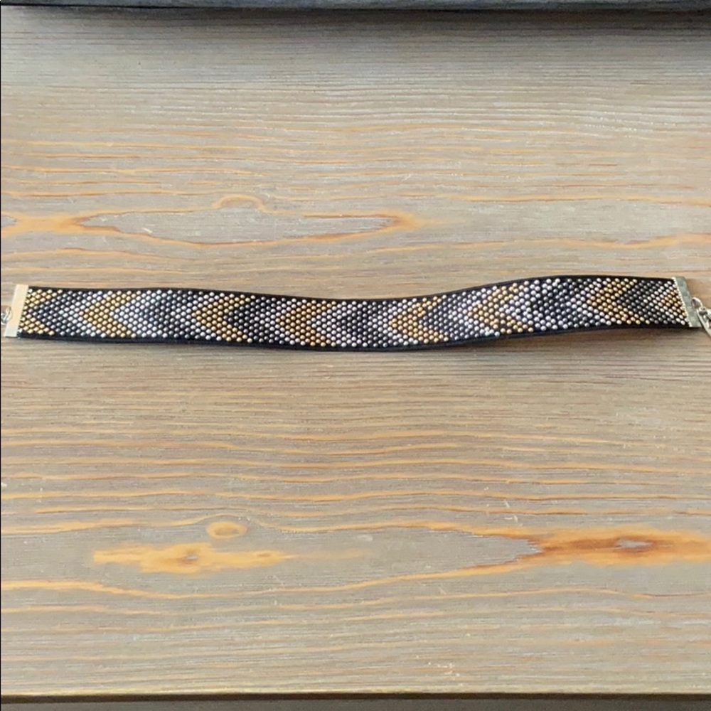 New York & Company studded chevron choker